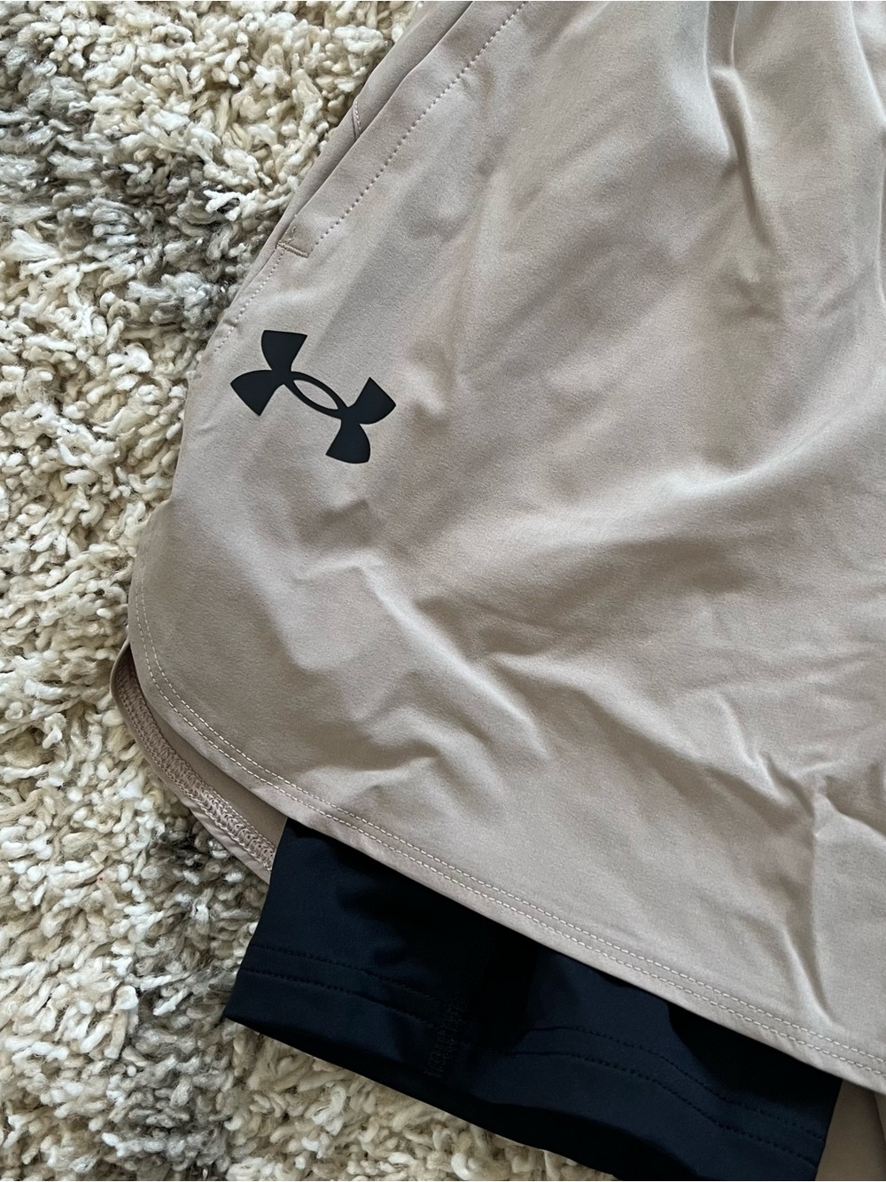 🖤NWT🖤 UNDER ARMOUR UA Vanish Elite 2 in 1 Shorts in Timberwolf - Picture 4 of 9